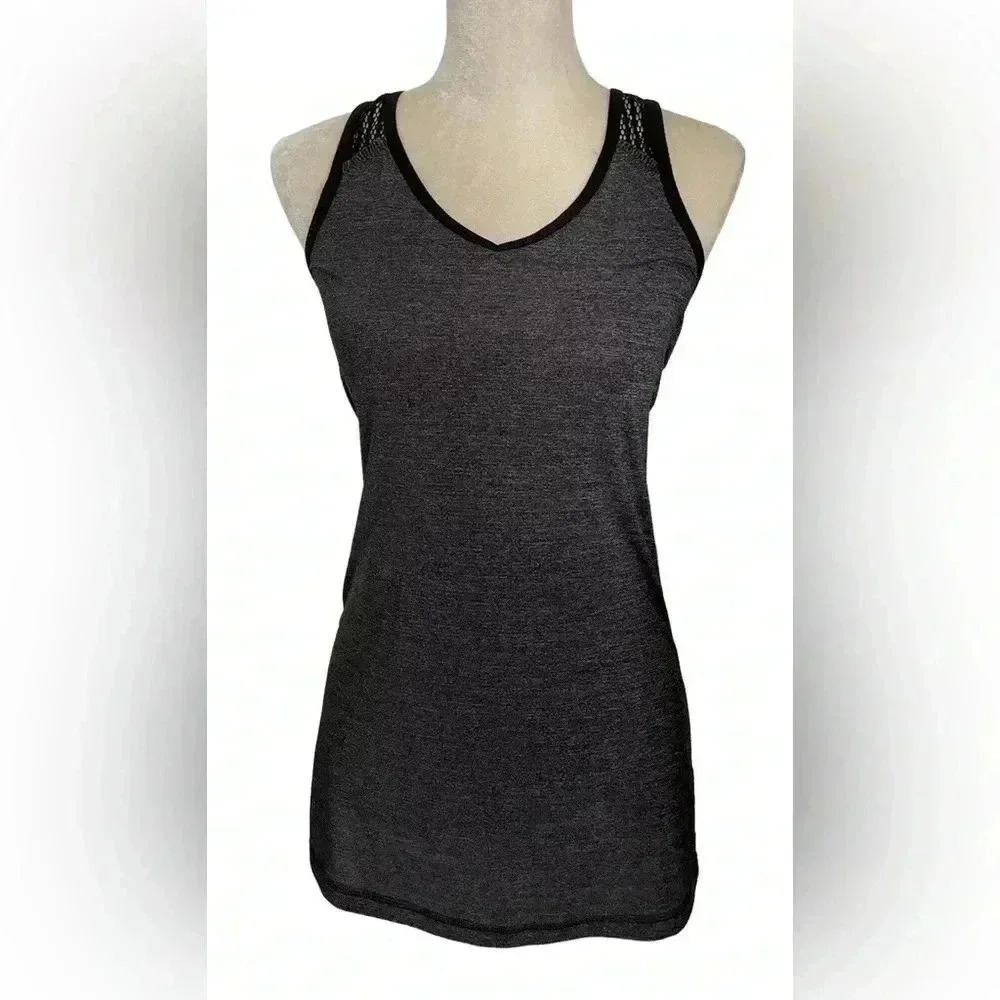 Lululemon‎ Tank Top Women’s size 6 Mesh Back Side Scrunch Pull Tab Athletic Gray